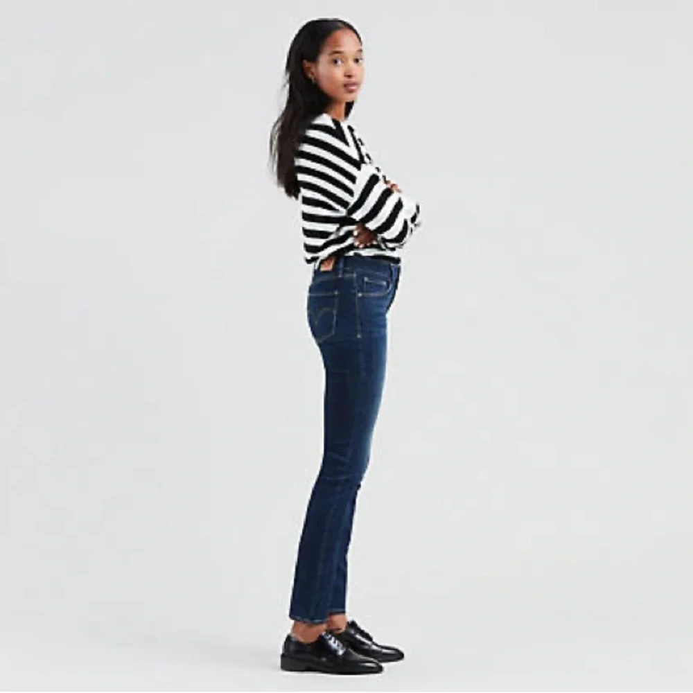 Levi’s Original Mid Rise Skinny Going Out Dark Wash Jeans Super Comfortable 14 - Picture 2 of 8